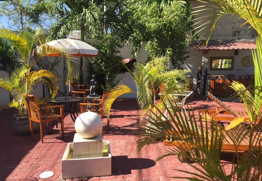 Casa Do Sandalo Boutique Guest House ディリ エクステリア 写真